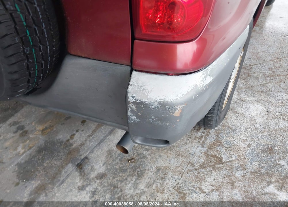 2004 TOYOTA RAV4 VIN: JTEGD20V240029415
