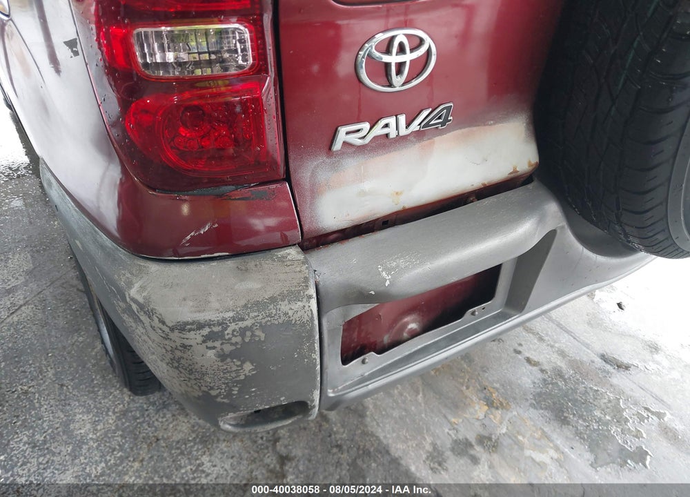 2004 TOYOTA RAV4 VIN: JTEGD20V240029415