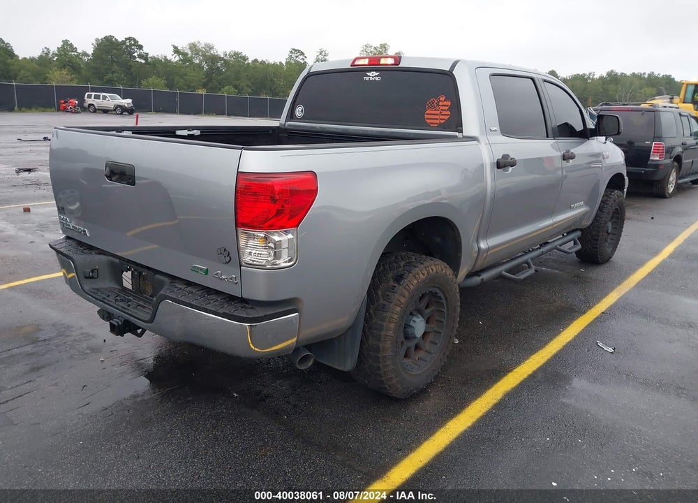2013 TOYOTA TUNDRA GRADE 5.7L V8 VIN: 5TFDW5F16DX321552