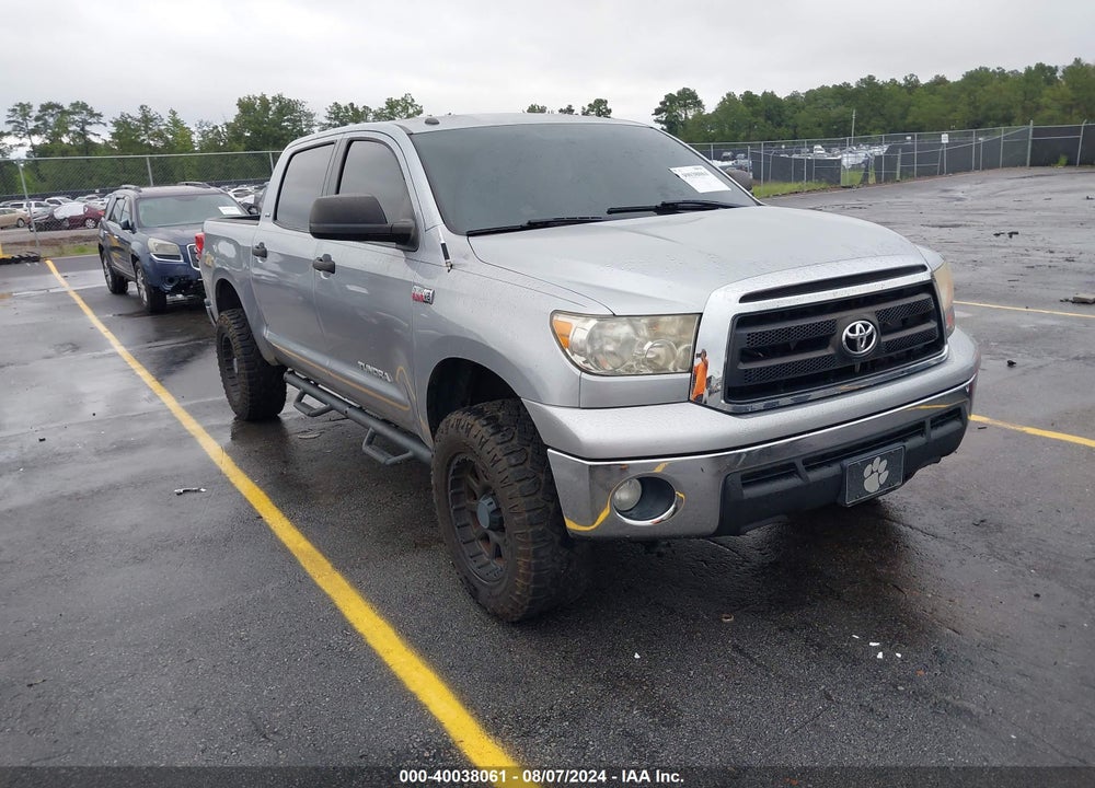 2013 TOYOTA TUNDRA GRADE 5.7L V8 VIN: 5TFDW5F16DX321552