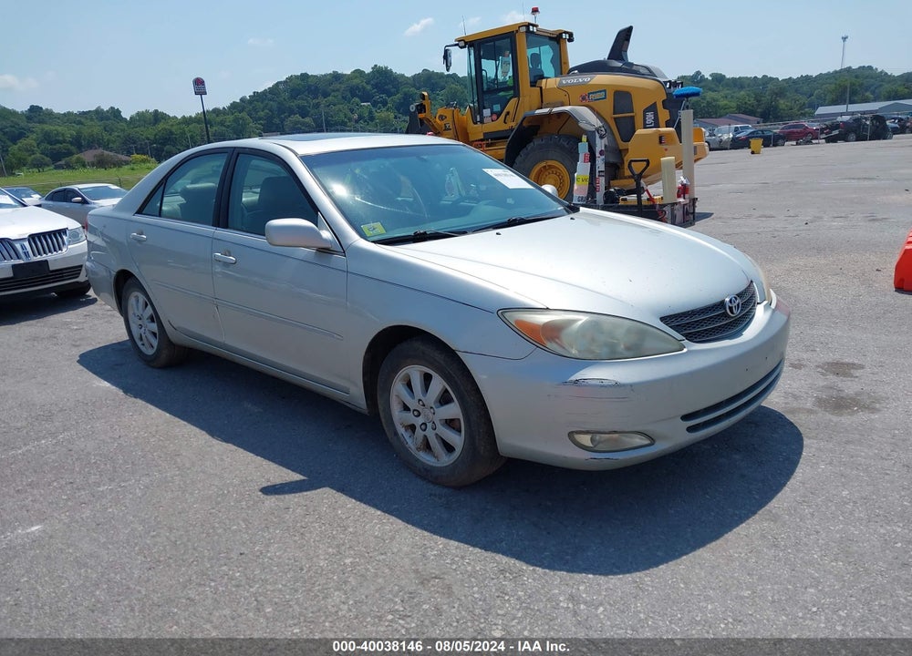 2004 TOYOTA CAMRY XLE VIN: 4T1BE32K04U276540