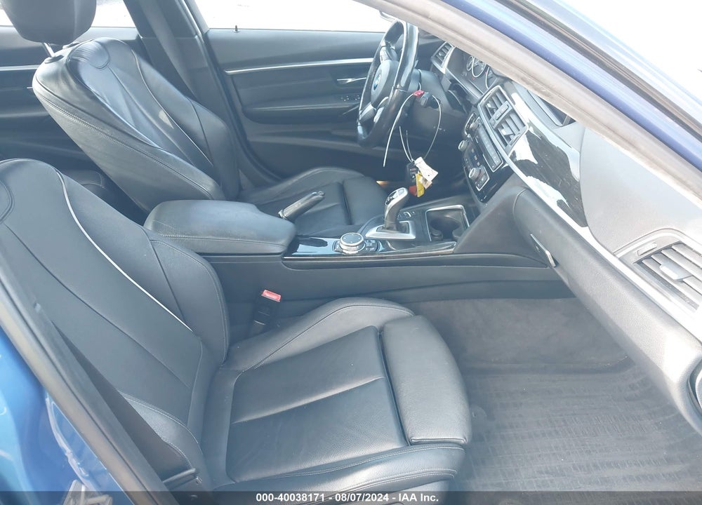 2016 BMW 340I XDRIVE VIN: WBA8B7G59GNU36928