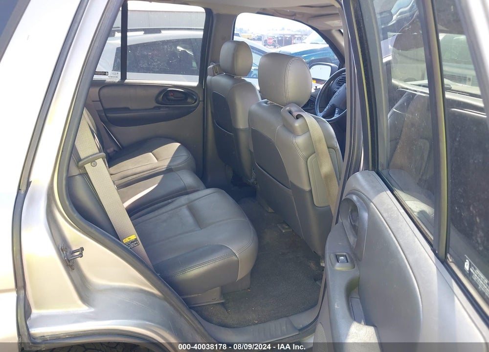 2002 CHEVROLET TRAILBLAZER LTZ VIN: 1GNDT13S722395367