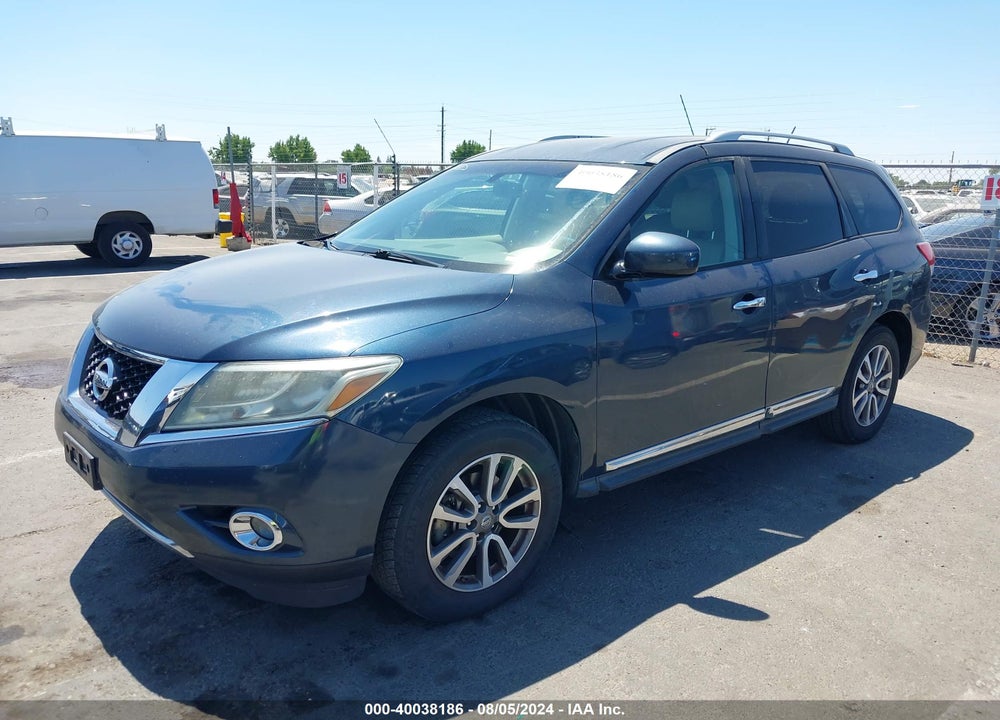 2013 NISSAN PATHFINDER SL VIN: 5N1AR2MN8DC632577