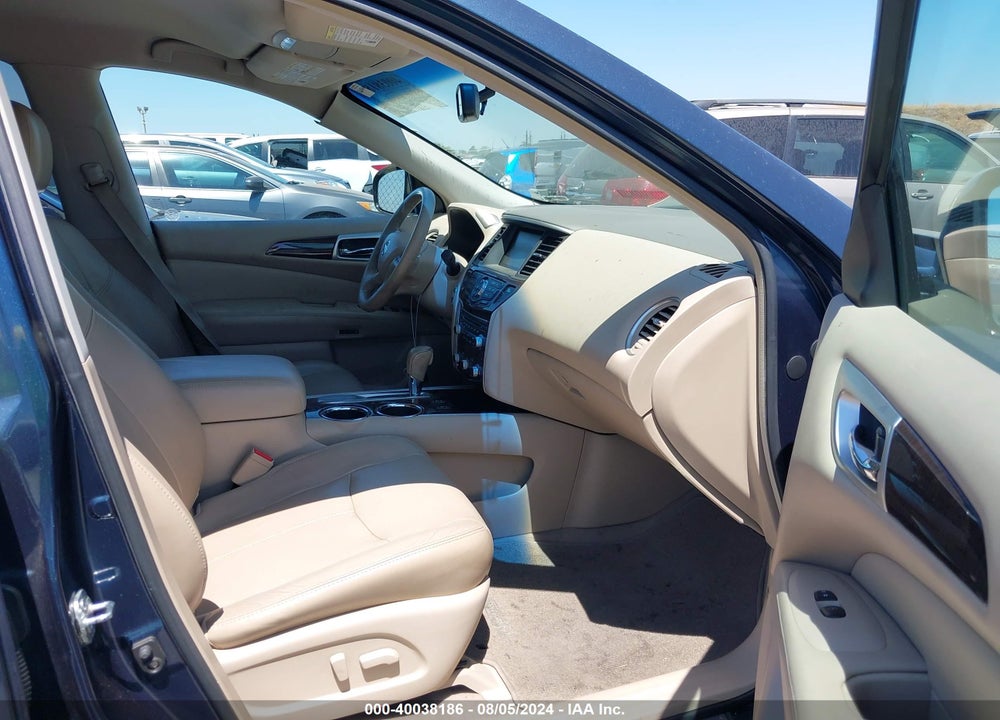 2013 NISSAN PATHFINDER SL VIN: 5N1AR2MN8DC632577