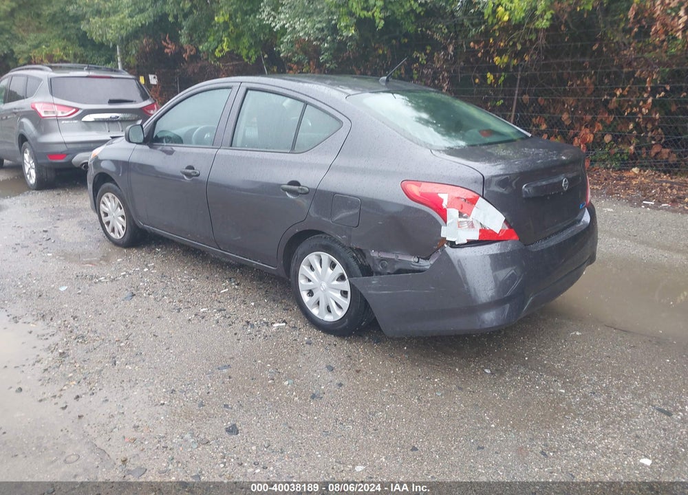 2015 NISSAN VERSA 1.6 S+ VIN: 3N1CN7AP4FL837917