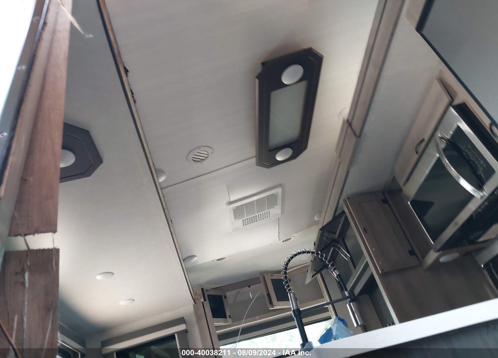 2021 WINNEBAGO OTHER VIN: 54CFV5V25M6060541