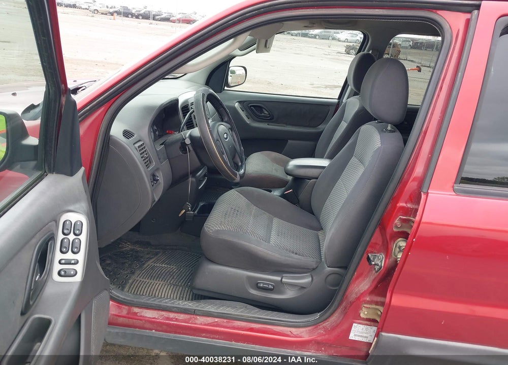 2003 FORD ESCAPE XLT VIN: 1FMYU93143KC97696