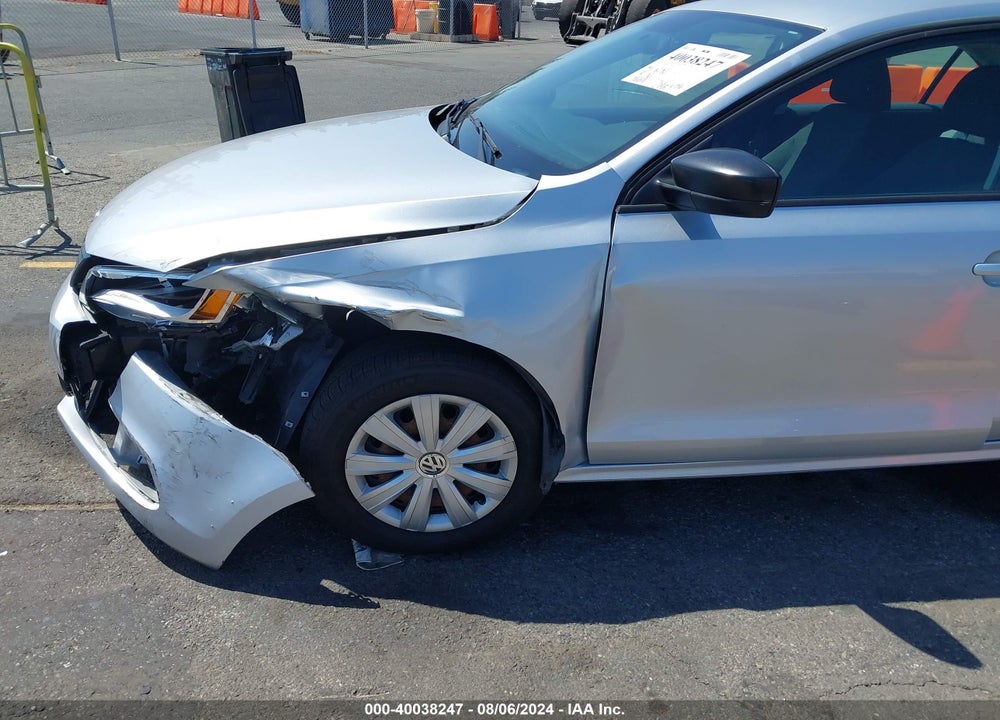 2014 VOLKSWAGEN JETTA 2.0L S VIN: 3VW2K7AJ9EM313472