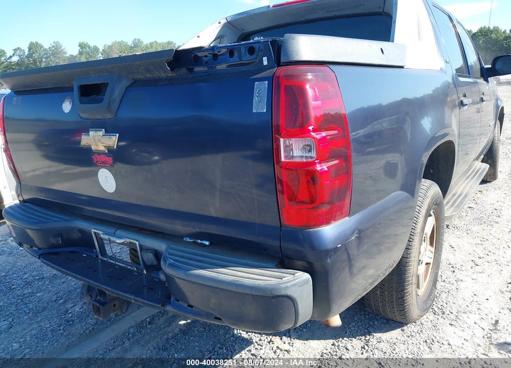 2007 CHEVROLET AVALANCHE 1500 LS VIN: 3GNEC12047G120025