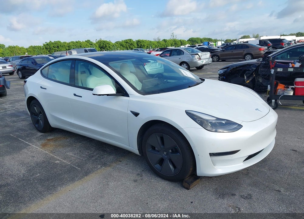 2021 TESLA MODEL 3 STANDARD RANGE PLUS REAR-WHEEL DRIVE VIN: 5YJ3E1EA7MF093273
