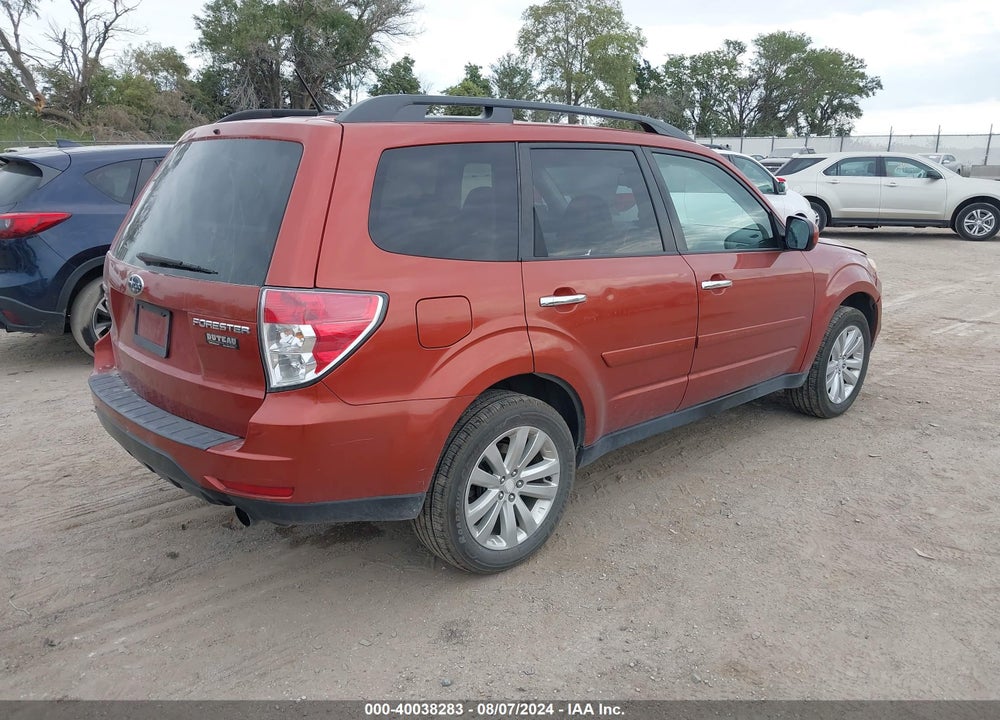 2011 SUBARU FORESTER 2.5X PREMIUM VIN: JF2SHBDC0BH731664