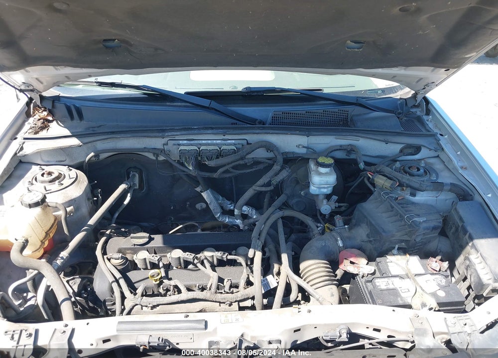 2011 FORD ESCAPE XLS VIN: 1FMCU0C75BKB14556