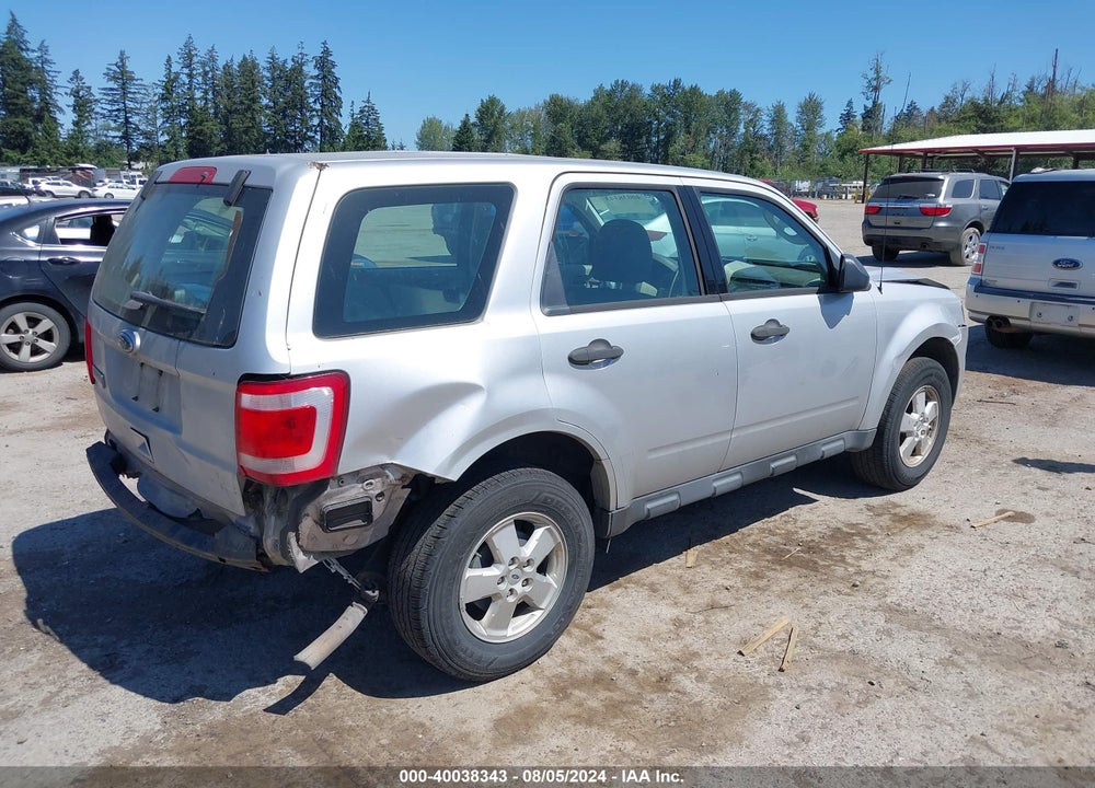 2011 FORD ESCAPE XLS VIN: 1FMCU0C75BKB14556