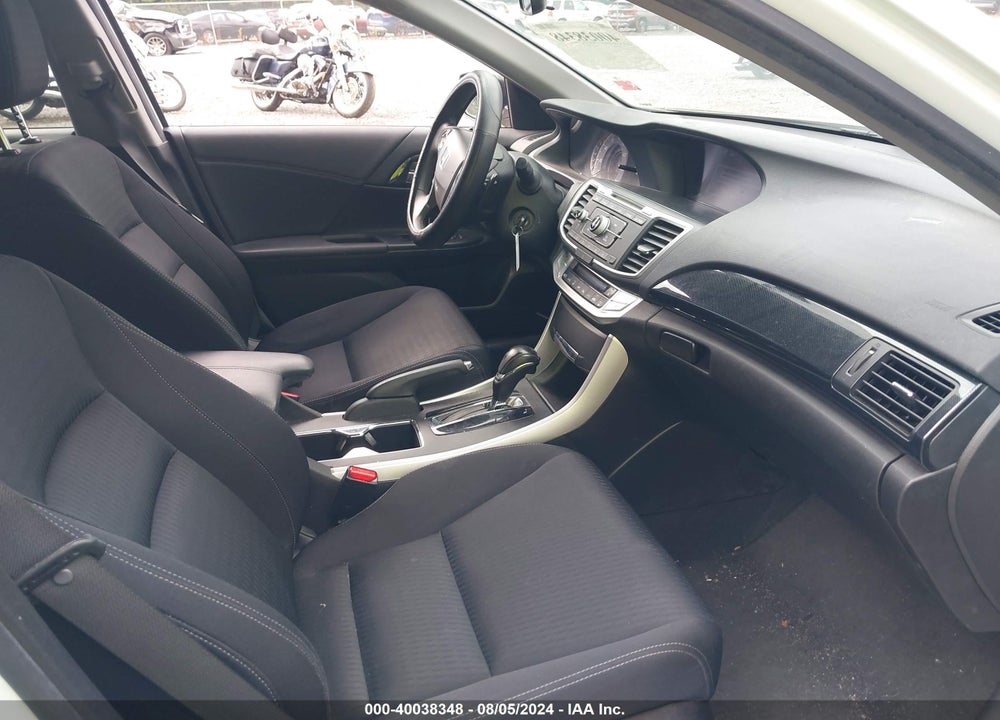 2014 HONDA ACCORD SPORT VIN: 1HGCR2F52EA207123