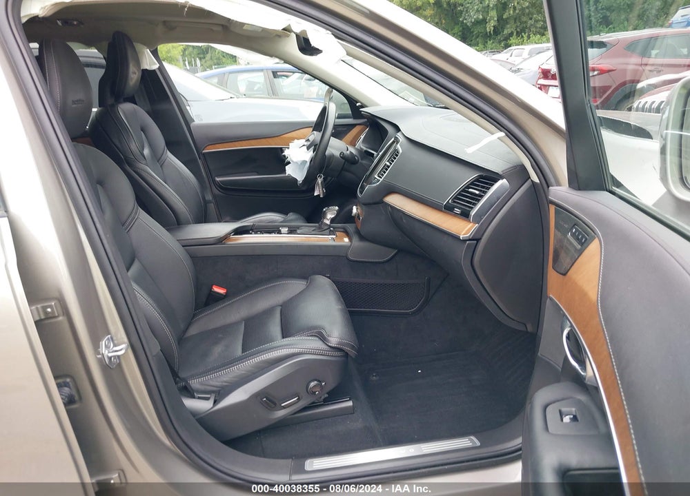 2020 VOLVO XC90 T6 INSCRIPTION 6 PASSENGER VIN: YV4A221L9L1580640