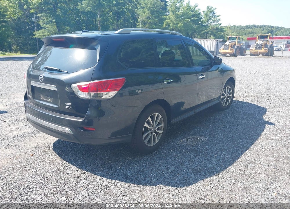 2015 NISSAN PATHFINDER VIN: 5N1AR2MN7FC611609