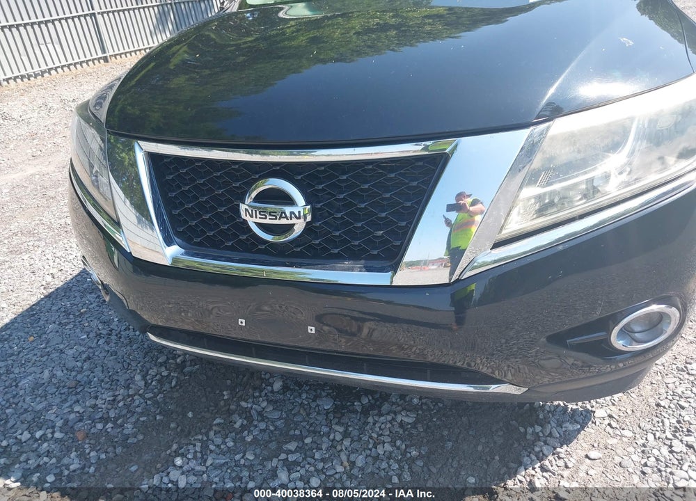 2015 NISSAN PATHFINDER VIN: 5N1AR2MN7FC611609