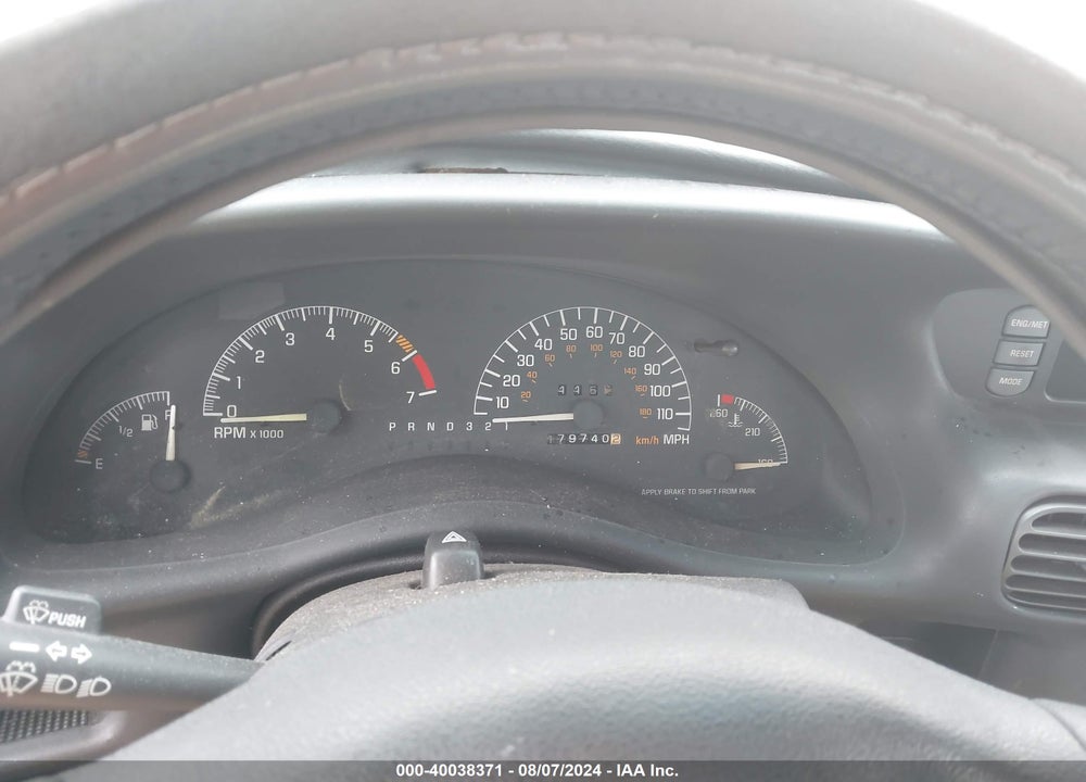 2002 PONTIAC GRAND PRIX GT VIN: 1G2WP52K22F133347