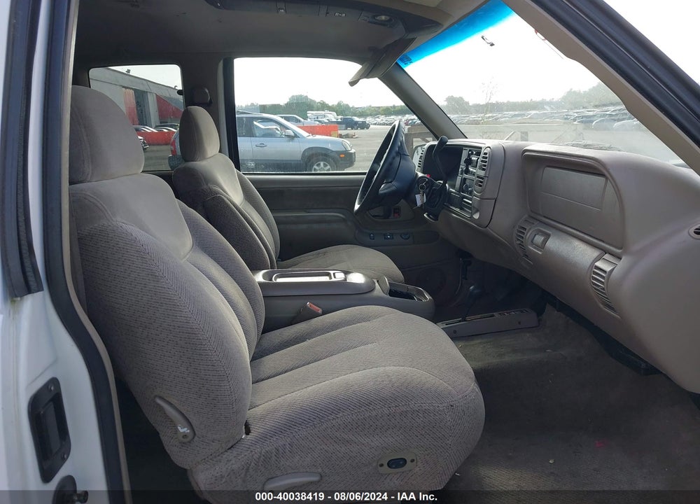 1998 GMC SIERRA 1500 SL WIDESIDE VIN: 2GTEK19R8W1512562