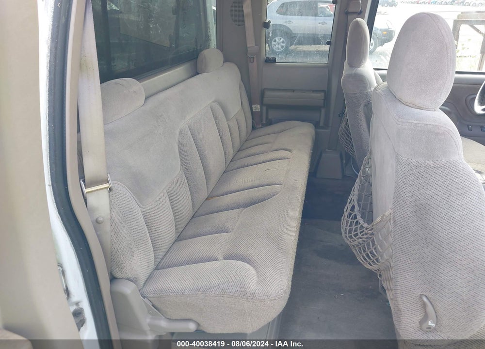 1998 GMC SIERRA 1500 SL WIDESIDE VIN: 2GTEK19R8W1512562
