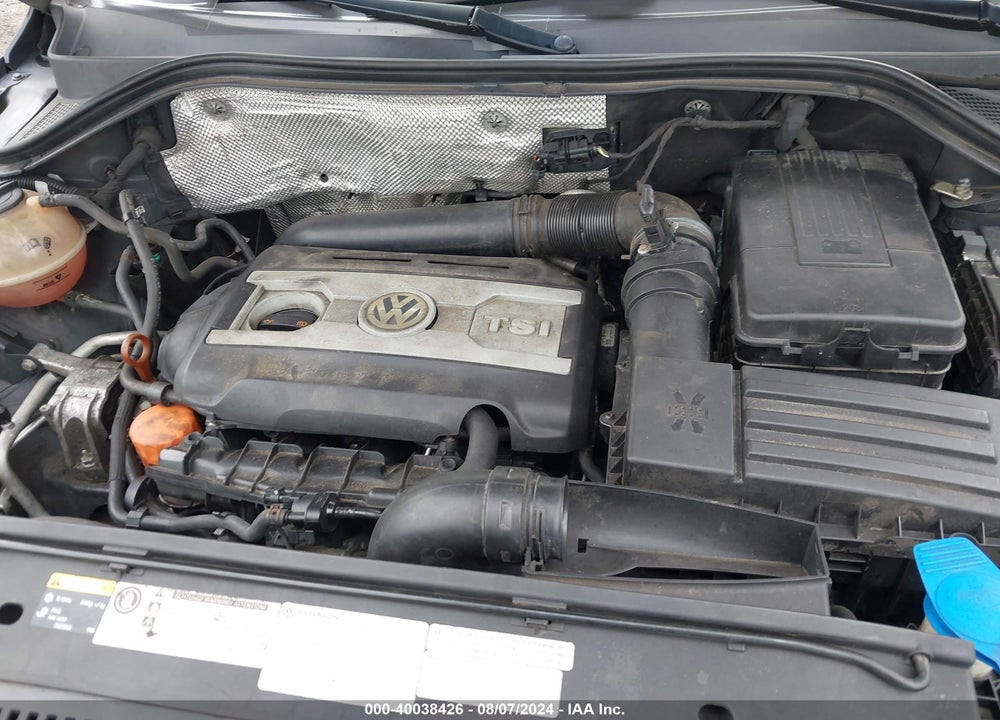 2013 VOLKSWAGEN TIGUAN SE VIN: WVGBV3AX0DW564527