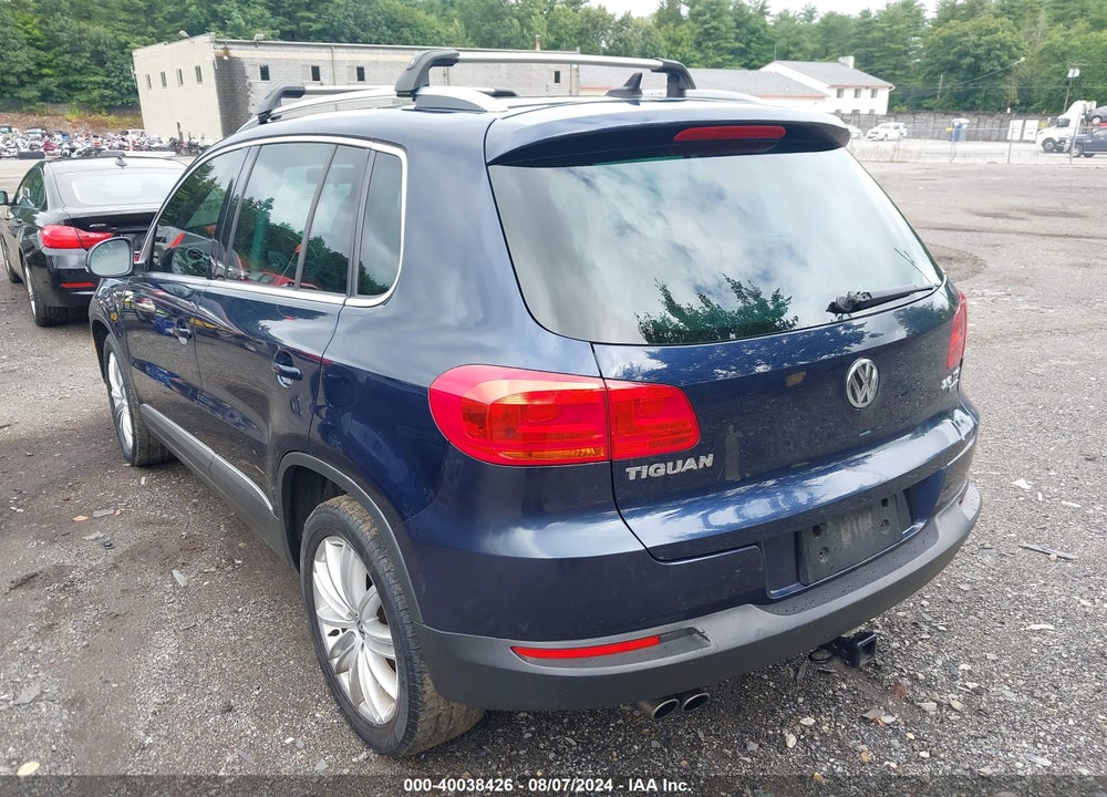 2013 VOLKSWAGEN TIGUAN SE VIN: WVGBV3AX0DW564527