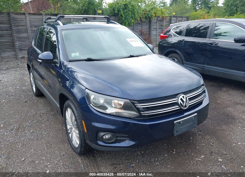 2013 VOLKSWAGEN TIGUAN SE VIN: WVGBV3AX0DW564527