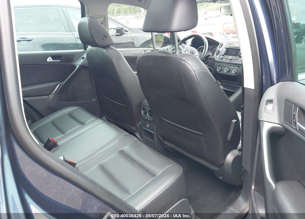 2013 VOLKSWAGEN TIGUAN SE VIN: WVGBV3AX0DW564527