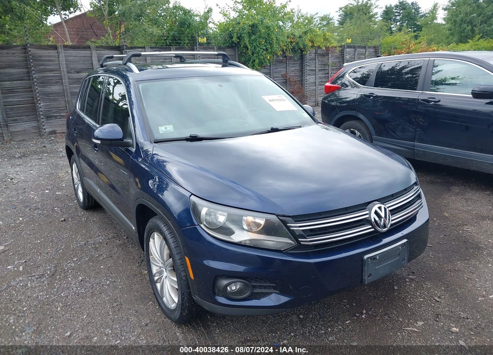 2013 VOLKSWAGEN TIGUAN SE VIN: WVGBV3AX0DW564527