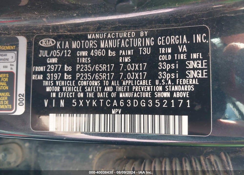 2013 KIA SORENTO LX VIN: 5XYKTCA63DG352171