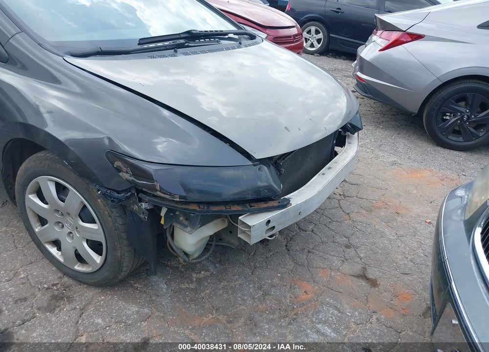 2011 HONDA CIVIC LX VIN: 2HGFG1B6XBH504181