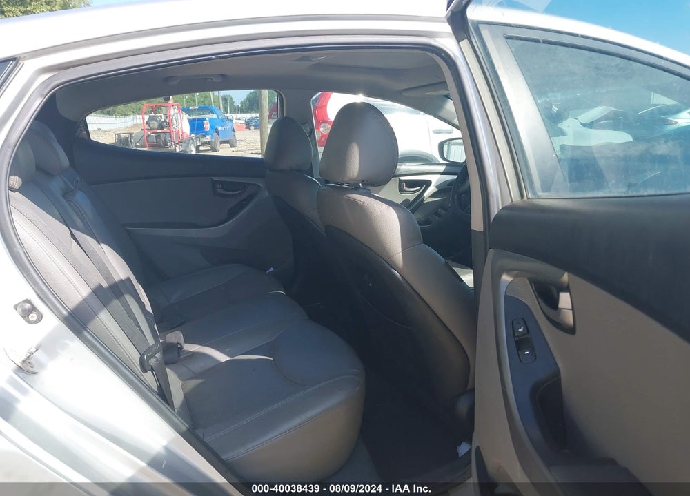 2011 HYUNDAI ELANTRA VIN: KMHDH4AE1BU151450