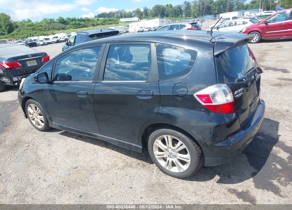 2009 HONDA FIT SPORT VIN: JHMGE88479S068737