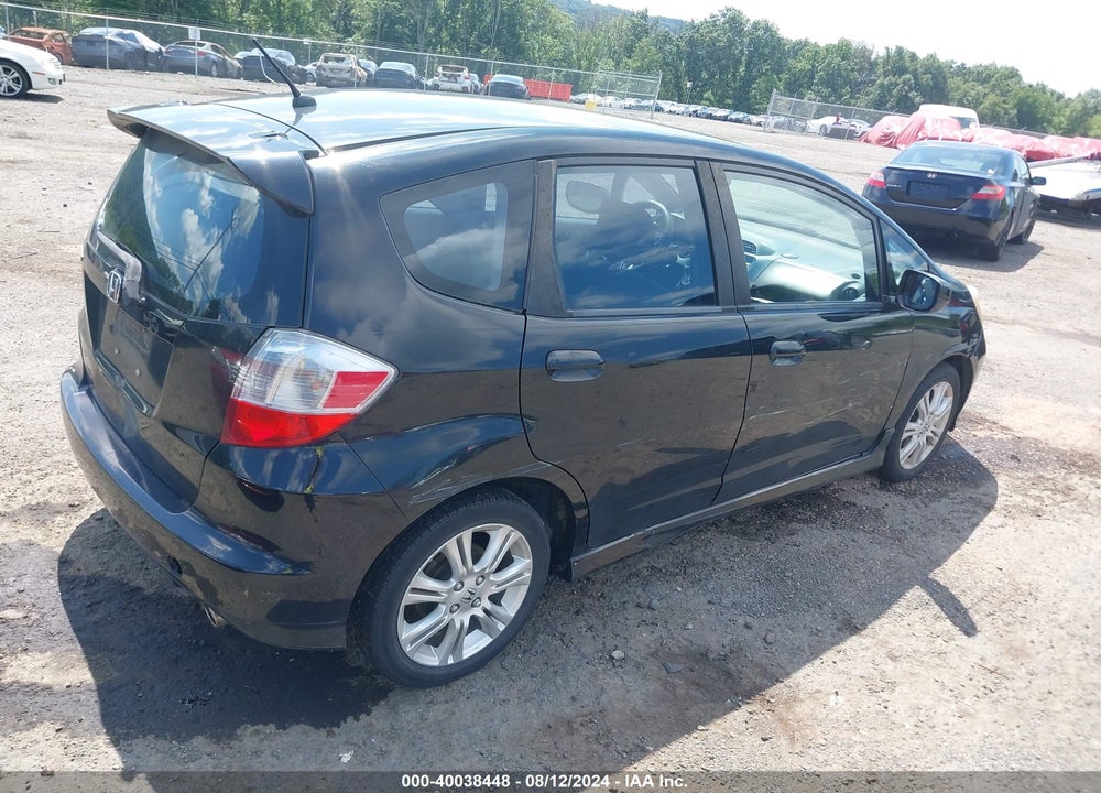 2009 HONDA FIT SPORT VIN: JHMGE88479S068737