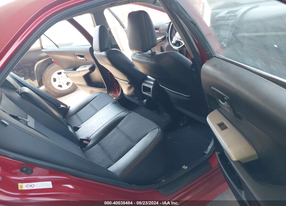 2014 TOYOTA CAMRY SE VIN: 4T1BF1FK5EU811620