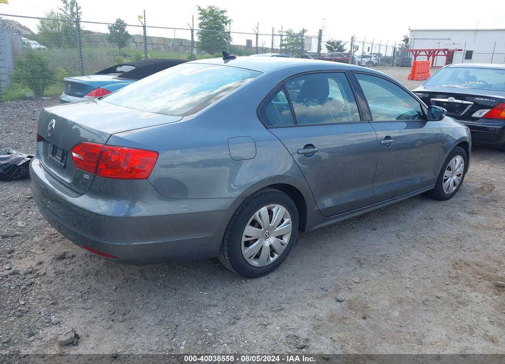2014 VOLKSWAGEN JETTA 1.8T SE VIN: 3VWD17AJ8EM312082
