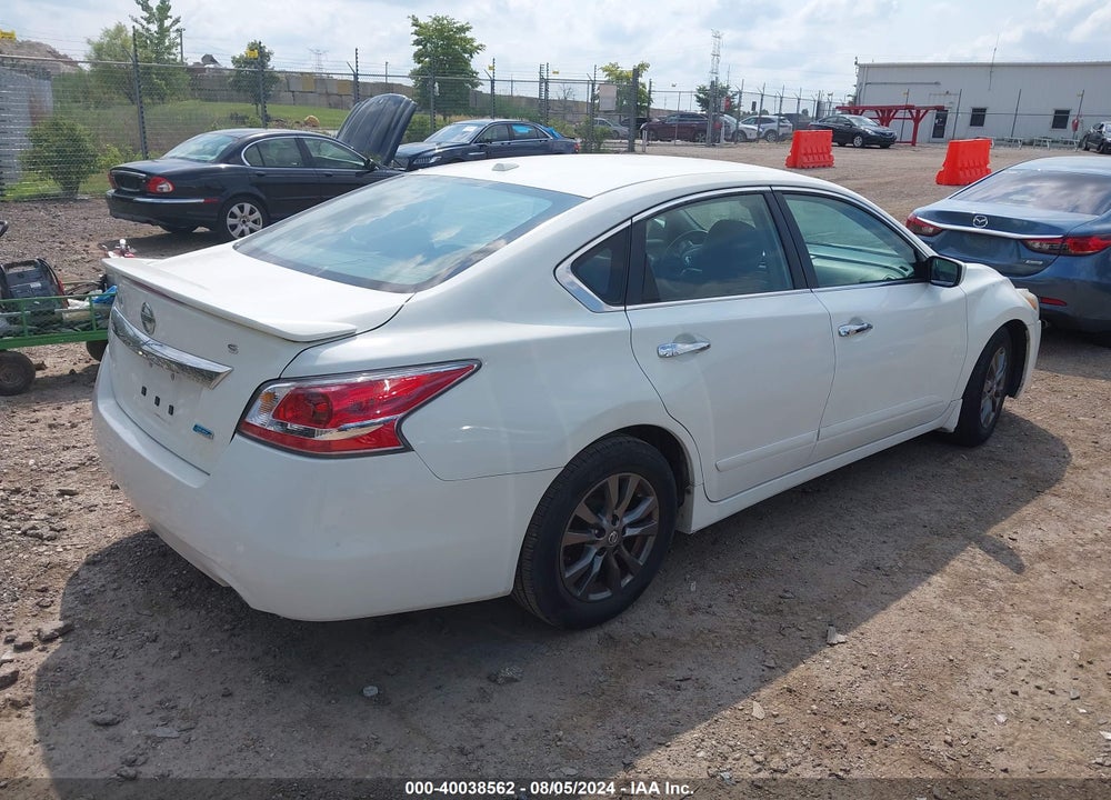 2015 NISSAN ALTIMA 2.5 S VIN: 1N4AL3AP0FC429516