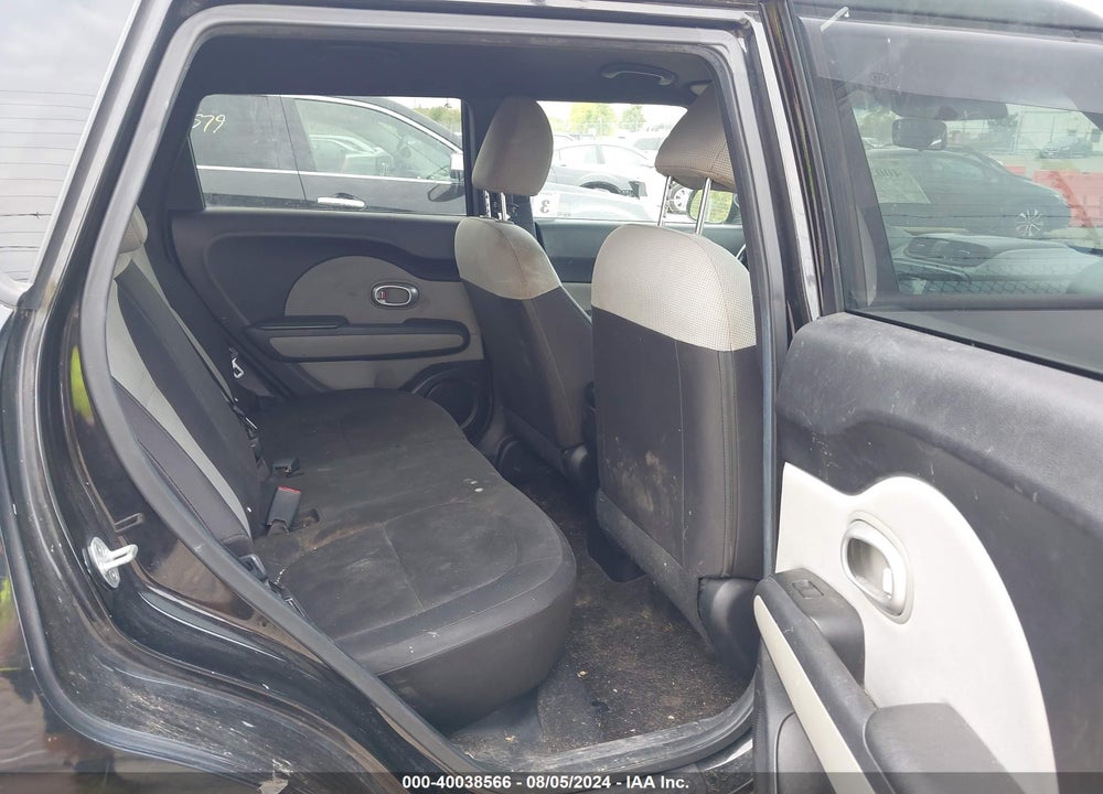 2015 KIA SOUL VIN: KNDJN2A25F7786640