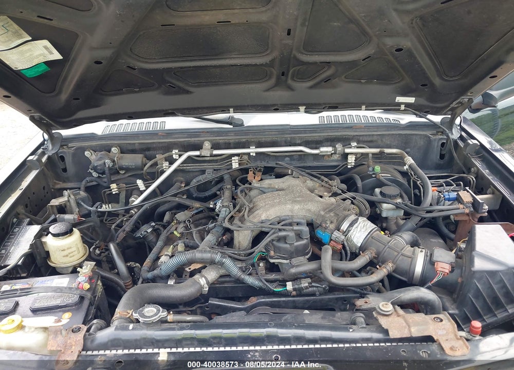 2002 NISSAN XTERRA XE VIN: 5N1ED28Y32C556400