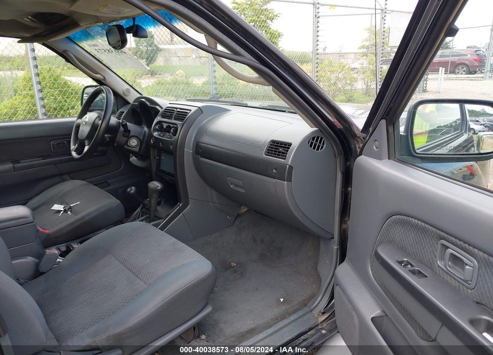 2002 NISSAN XTERRA XE VIN: 5N1ED28Y32C556400