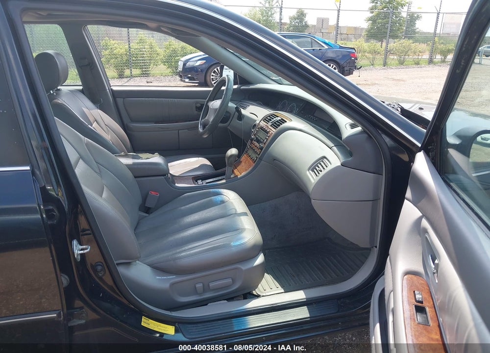 2000 TOYOTA AVALON XLS VIN: 4T1BF28B0YU102374