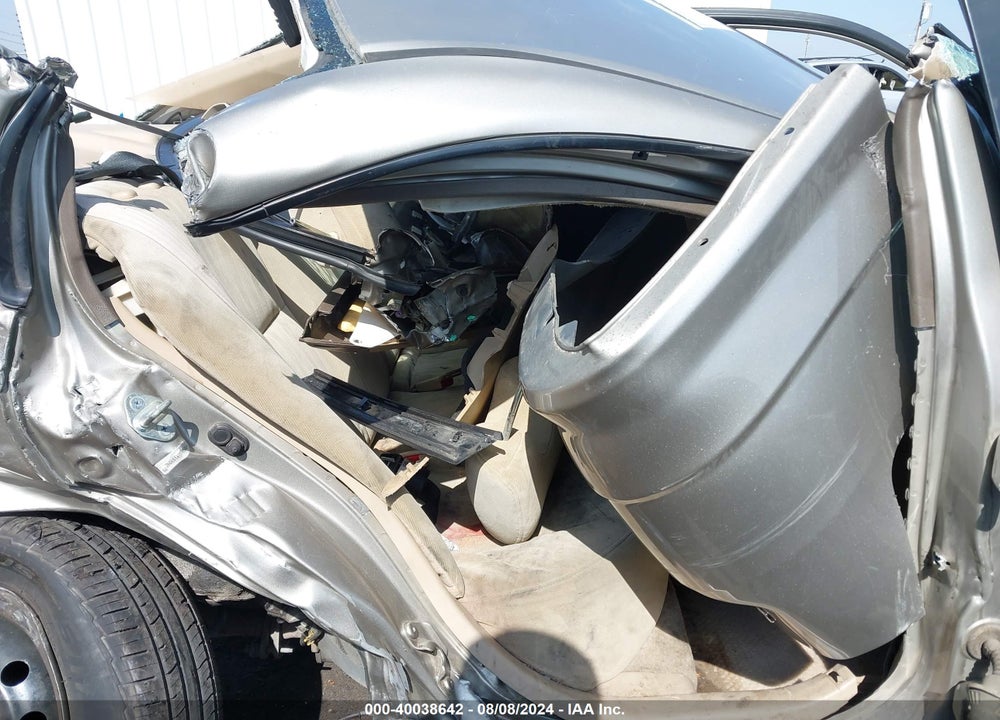 2004 HONDA CIVIC LX VIN: 2HGES16594H612032