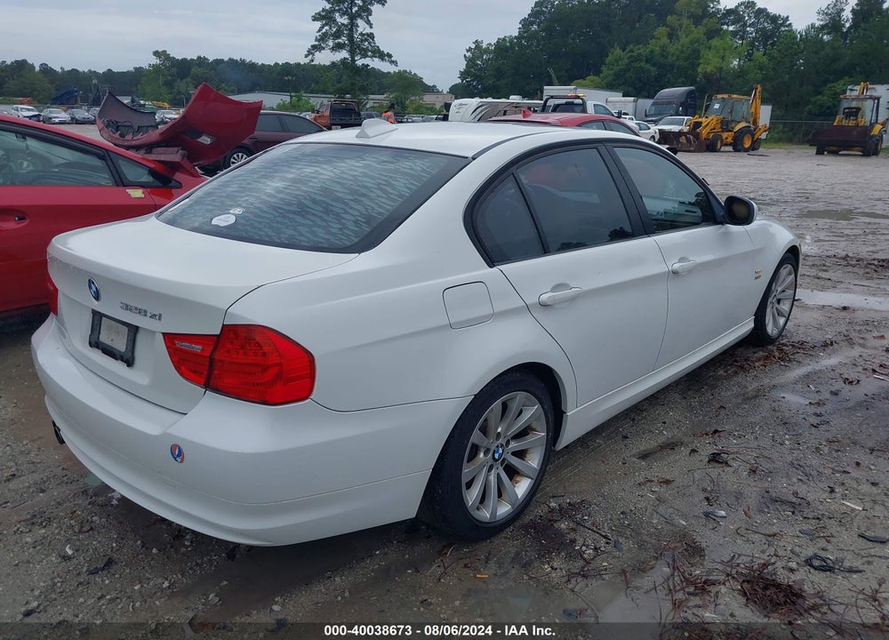 2011 BMW 328I XDRIVE VIN: WBAPK7C58BA817932