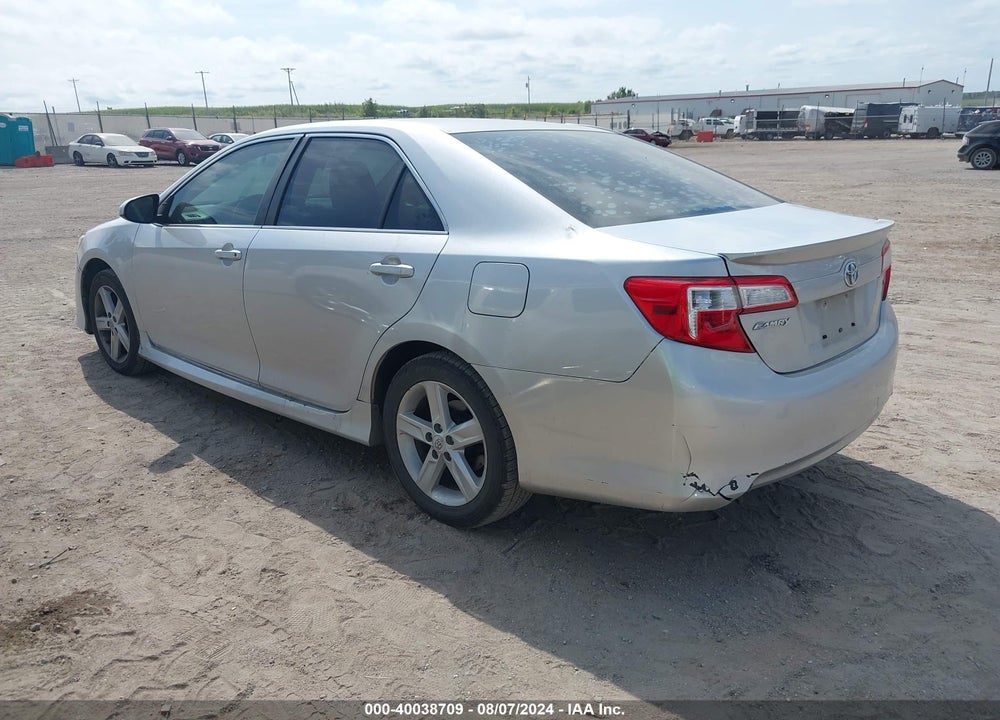 2012 TOYOTA CAMRY SE VIN: 4T1BF1FK2CU089374
