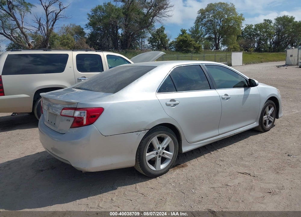 2012 TOYOTA CAMRY SE VIN: 4T1BF1FK2CU089374