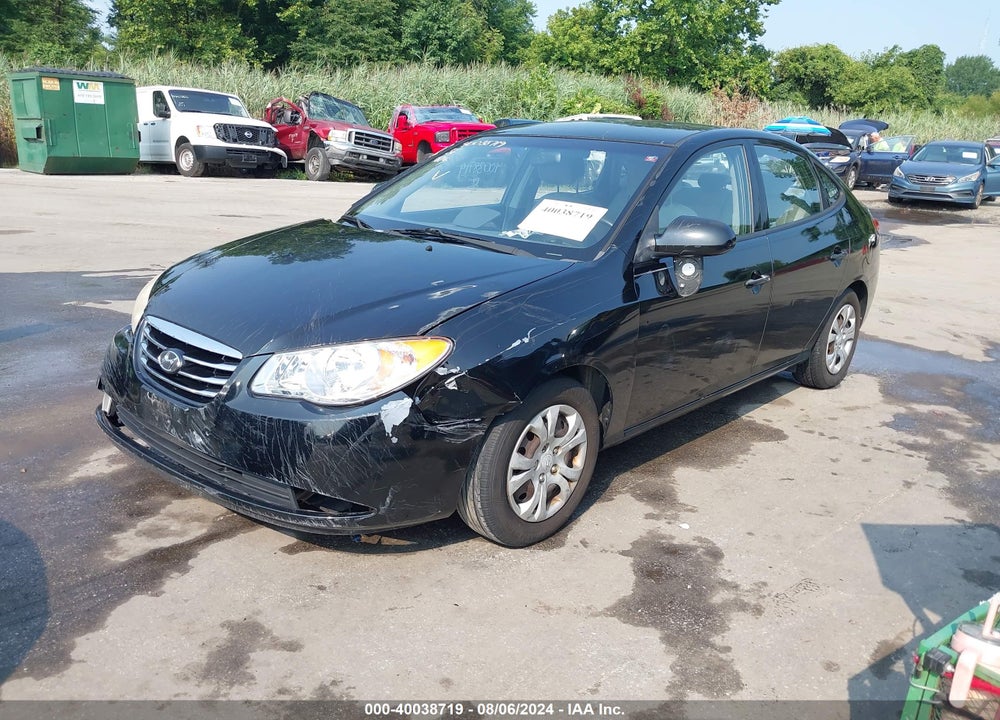 2010 HYUNDAI ELANTRA VIN: KMHDU4AD1AU940957