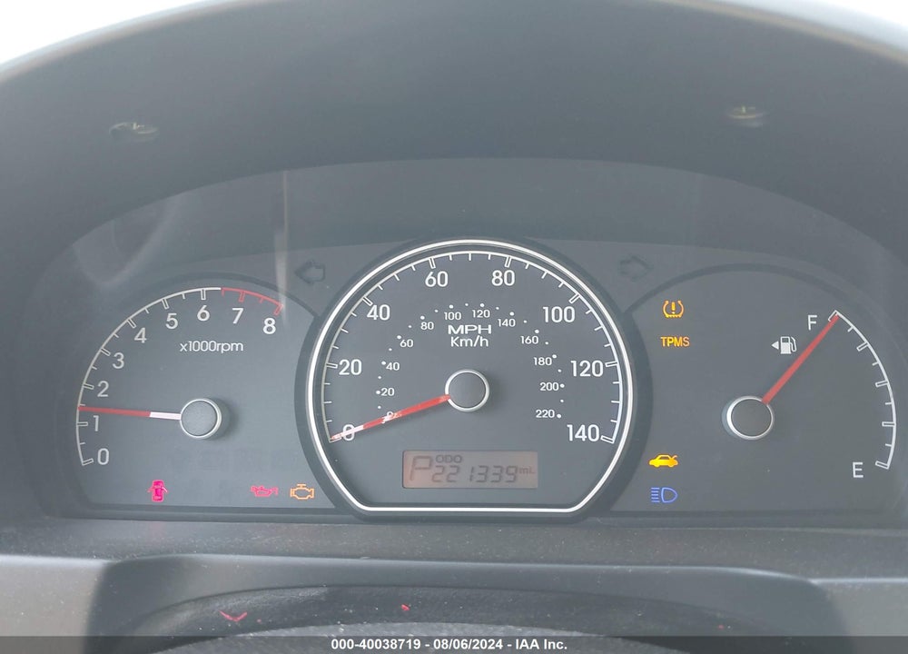 2010 HYUNDAI ELANTRA VIN: KMHDU4AD1AU940957
