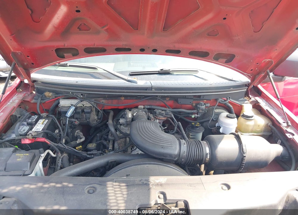 2005 FORD F-150 STX/XL/XLT VIN: 1FTRF12W85KC01220