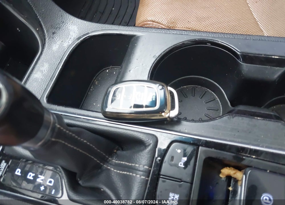 2015 HYUNDAI SONATA LIMITED VIN: 5NPE34AF6FH073263